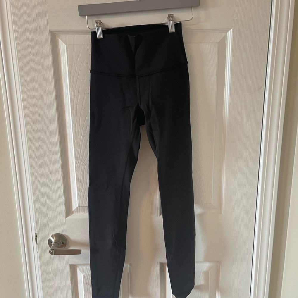 Lululemon black leggings - Picture 6 of 7